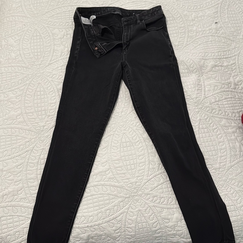 Super Highrise Jegging. 10 regular. American Eagle.